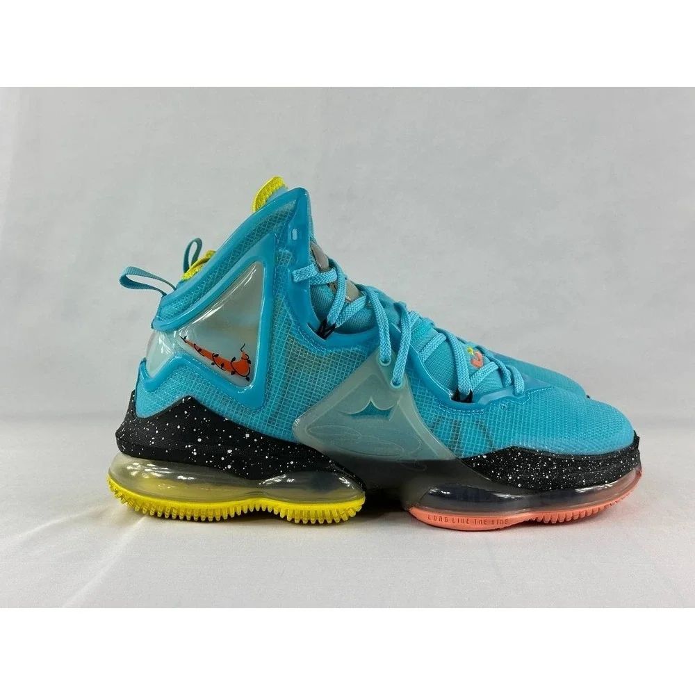Nike LeBron 19 'Christmas' DC9338-400 Men's Size 9